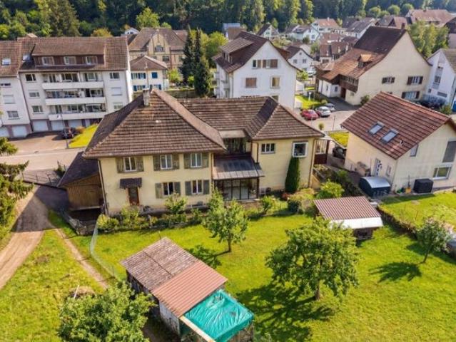 Mehrfamilienhaus kaufen in Zunzgen, Basel-Landschaft