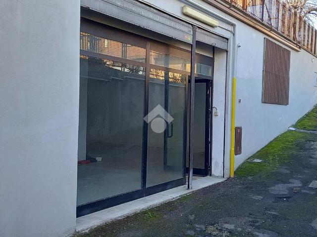 Appartamento in affitto a Municipio Roma VI, Roma Capitale