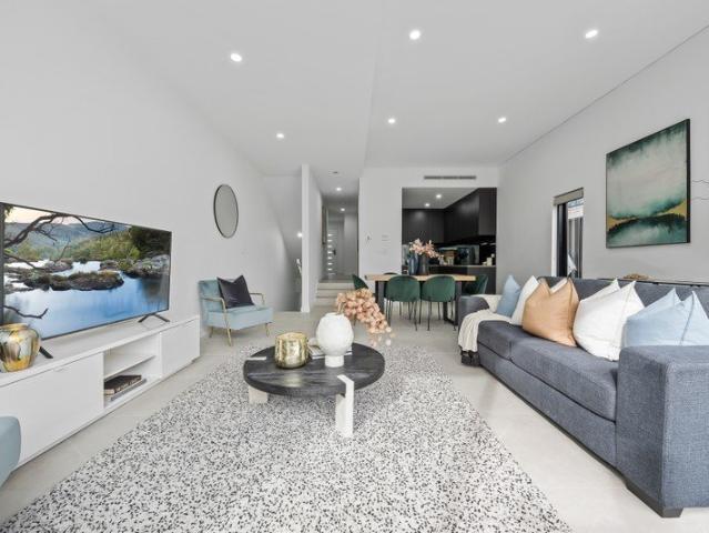 Townhouse for sale in Sydney, New South Wales