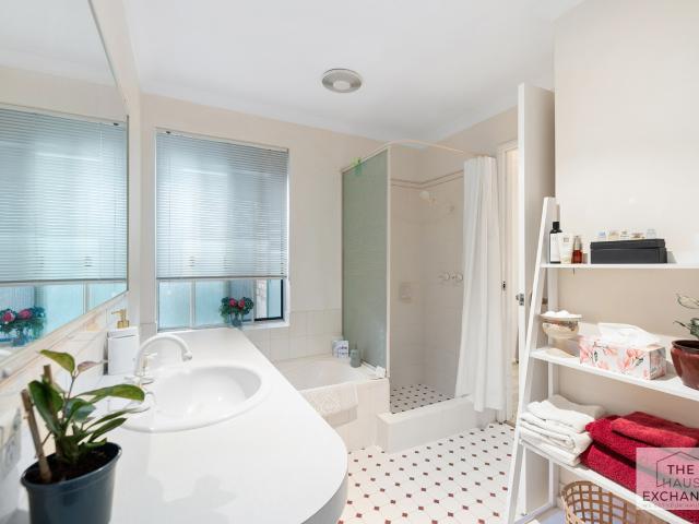 Villa for sale in Stirling, Western Australia
