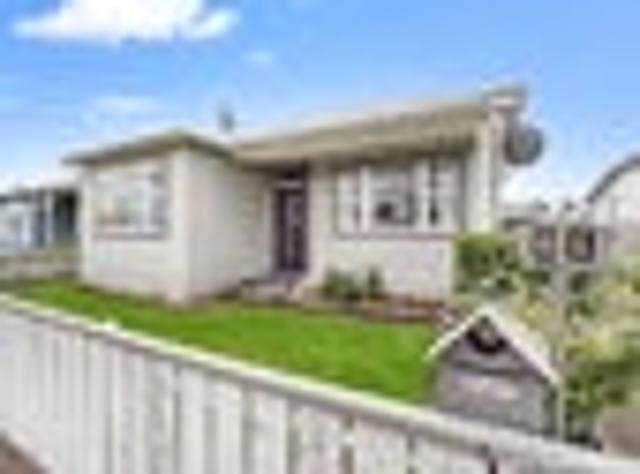 House for sale in Palmerston North, Oroua County