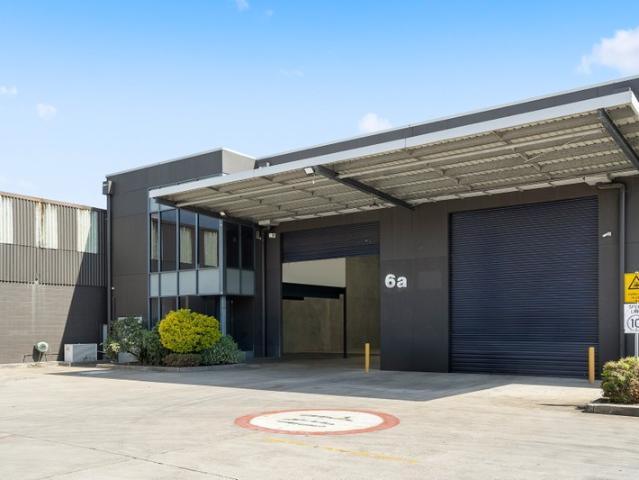 Warehouse for rent in St George, Sydney