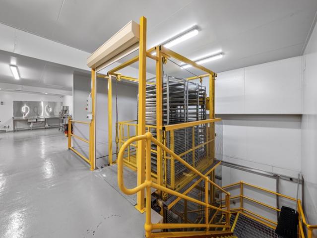 Warehouse for sale in Mulgrave, Sydney