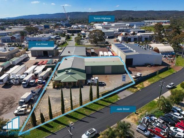 Warehouse for rent in Maddington, Western Australia
