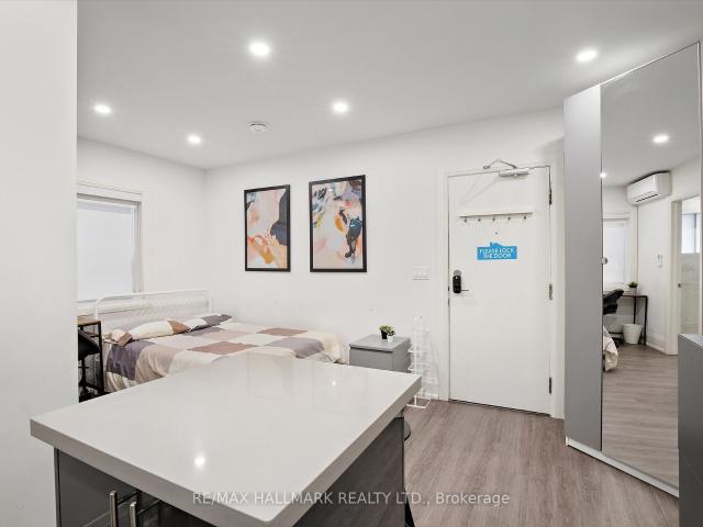 House for rent in Woburn, Ontario