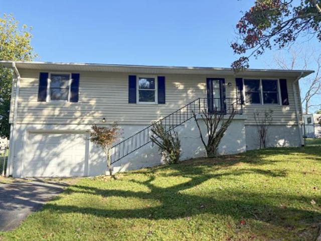 House for sale in Johnson Court, Bristol