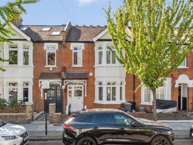 House for rent in Clapham Junction, Greater London