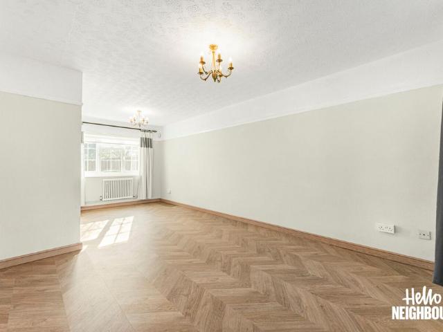 House for rent in South Hornchurch, Greater London