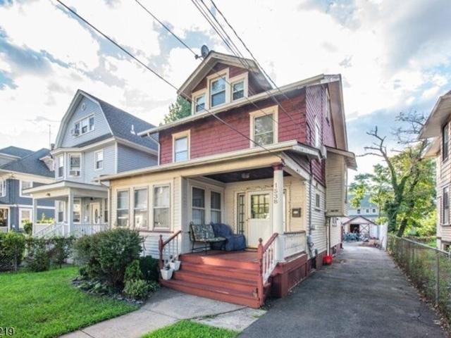 House for sale in Hillside, New Jersey
