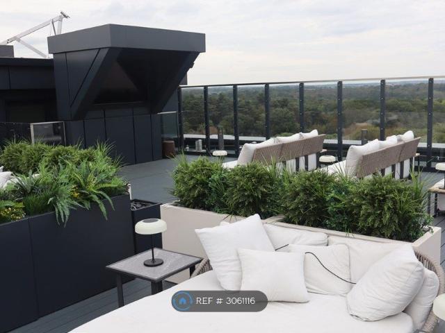 Apartment for rent in London Borough of Enfield, Greater London