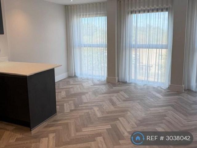 Apartment for rent in London Borough of Enfield, Greater London