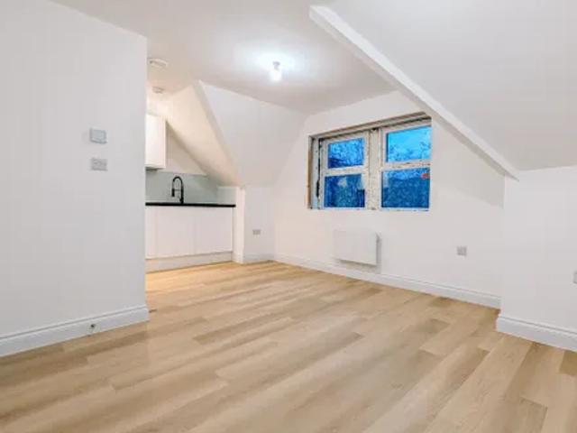 Apartment for rent in Beckenham, Isle Of Man