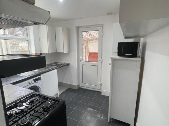 Apartment for rent in London Borough of Hounslow, Greater London