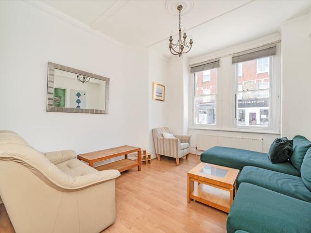 Apartment for rent in Fulham, Greater London