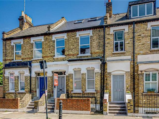 Apartment for rent in Fulham, Greater London