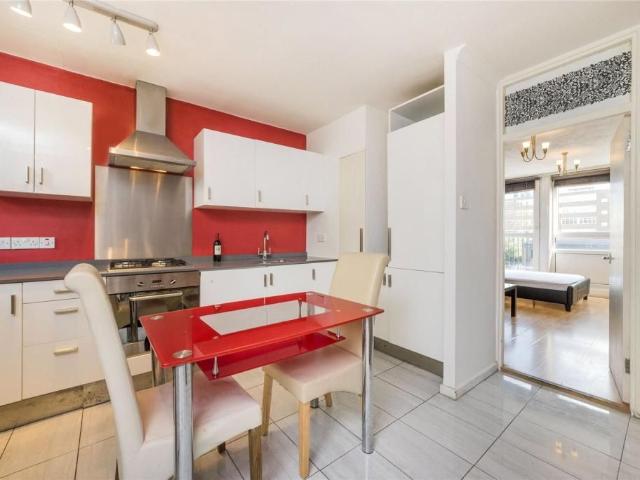 House for rent in Fitzrovia, Greater London