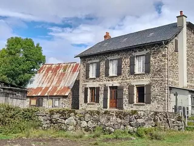 Maison vente à Mur-de-barrez