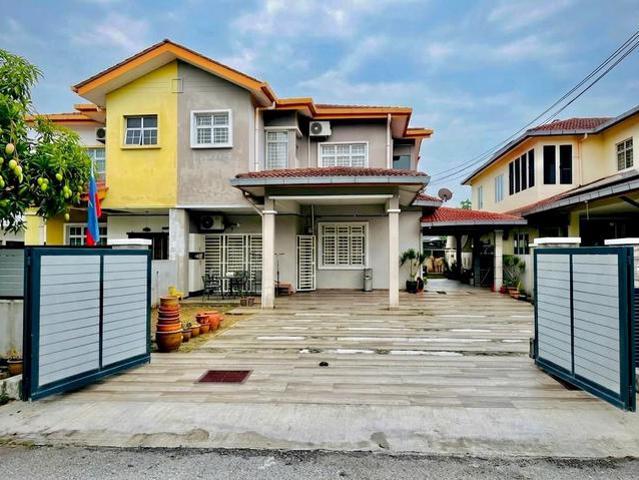 Residential House for sale in Kuala Selangor, Selangor
