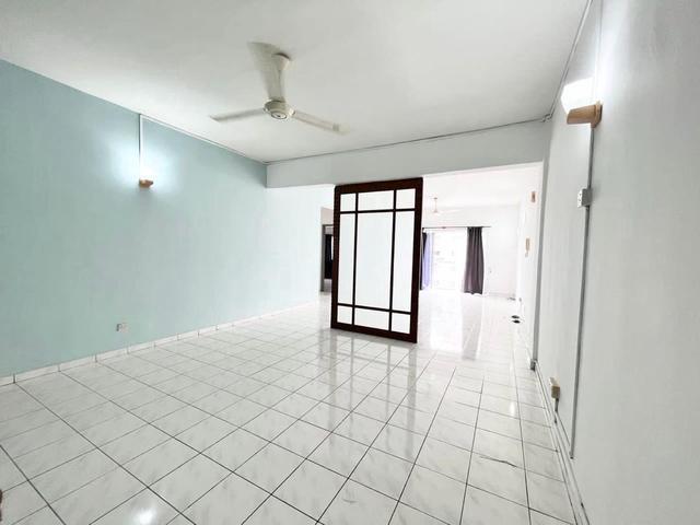 Condominium for sale in Petaling, Damansara Damai