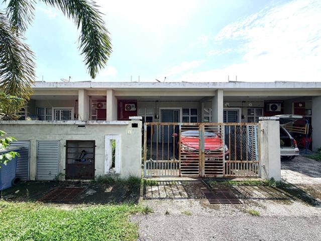 Terraced House for sale in Zon Perindustrian Bebas Telok Panglima Garang, Teluk Panglima Garang