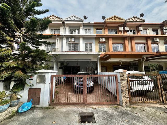 Terraced House for sale in Petaling, Subang Jaya