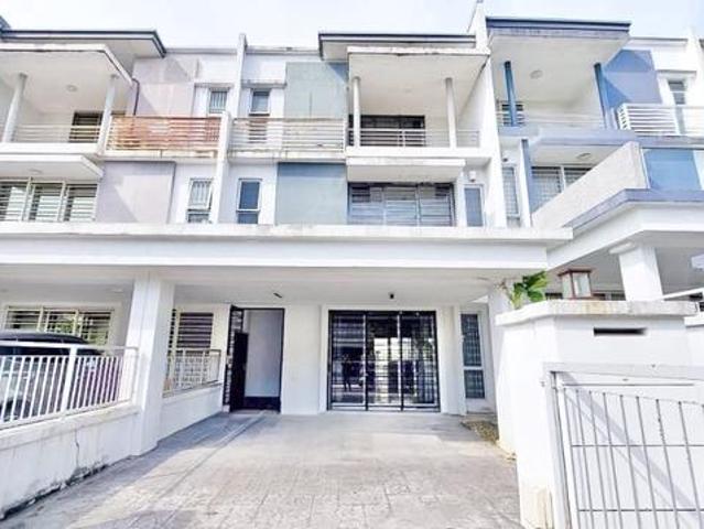 Terraced House for sale in Shah Alam, Petaling