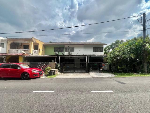 Terraced House for sale in Country Heights Damansara, Kuala Lumpur