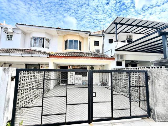 Terraced House for sale in Petaling, Subang Jaya