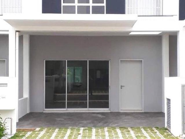 Terraced House for sale in Tanjong Sepat, Selangor