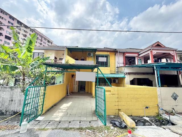 Terraced House for sale in Petaling, Damansara Damai