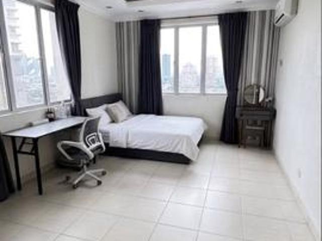 Condominium for sale in Country Heights Damansara, Kuala Lumpur