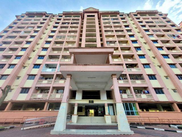 Apartment for sale in Kajang, Langat