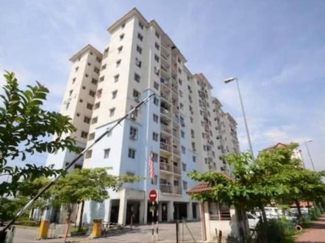 Apartment for sale in Petaling, Damansara Damai