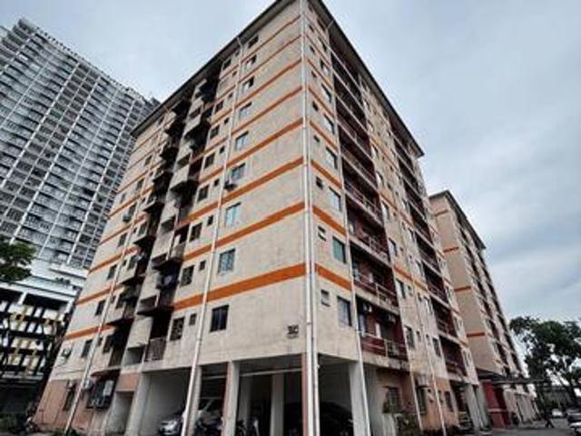 Condominium for sale in Petaling, Subang Jaya