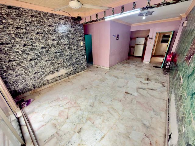 Apartment for sale in Bandar Kinrara, Majlis Bandaraya Subang Jaya