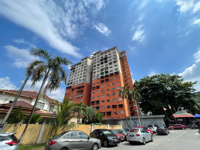 Apartment for sale in Petaling, Damansara Damai