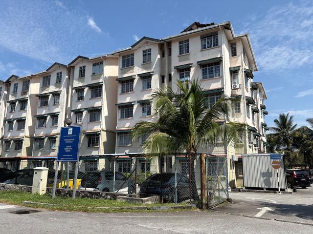 Apartment for sale in Kajang, Langat