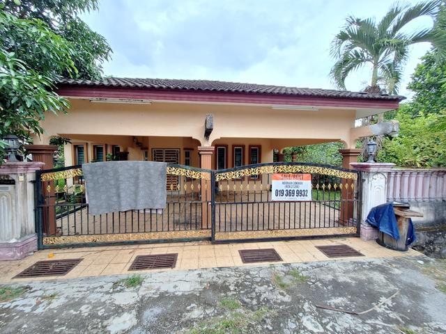 Bungalow for sale in Sendayan Village, Negeri Sembilan