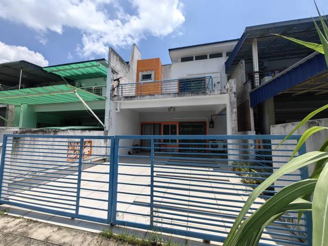 Terraced House for sale in Kluang, Johor