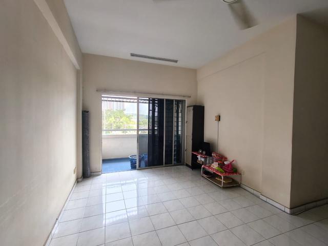 Apartment for sale in Petaling, Alam Impian