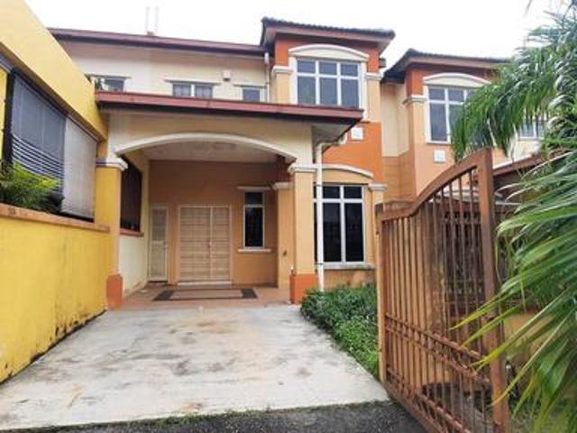 Terraced House for sale in Tanjong Sepat, Selangor