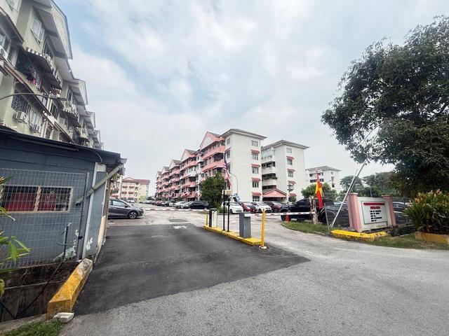 Apartment for sale in Langat, Selangor
