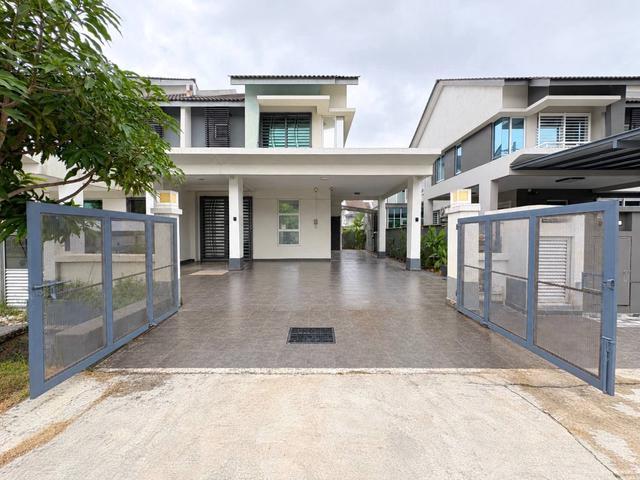 Residential House for sale in Bandar Puncak Alam, Kuala Selangor