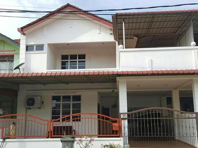 Residential House for sale in Malaka