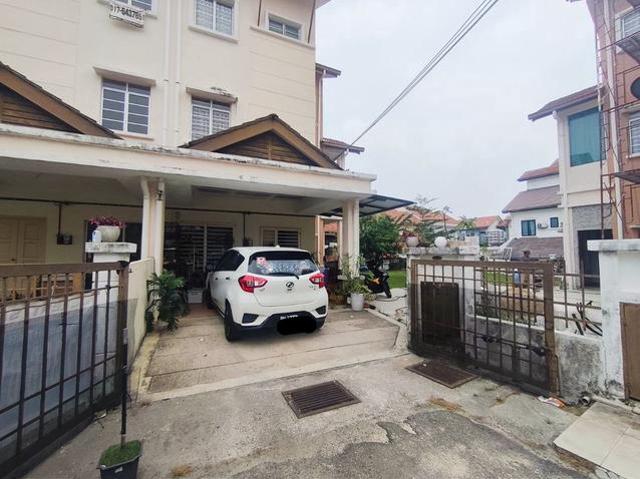 Terraced House for sale in Langat, Selangor