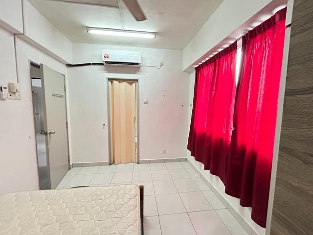 Serviced Residence for sale in Petaling, Subang Jaya