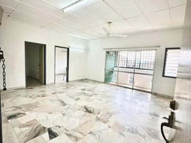Apartment for sale in Kajang, Langat