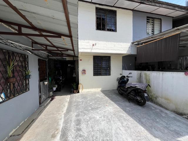 House for sale in Country Heights Damansara, Kuala Lumpur