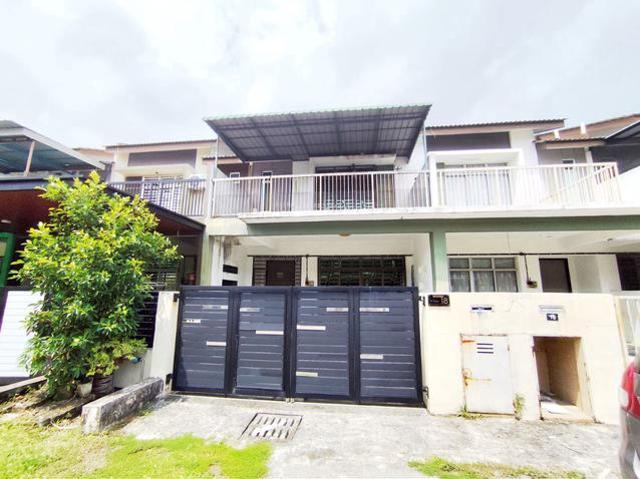 Terraced House for sale in Tanjong Sepat, Selangor