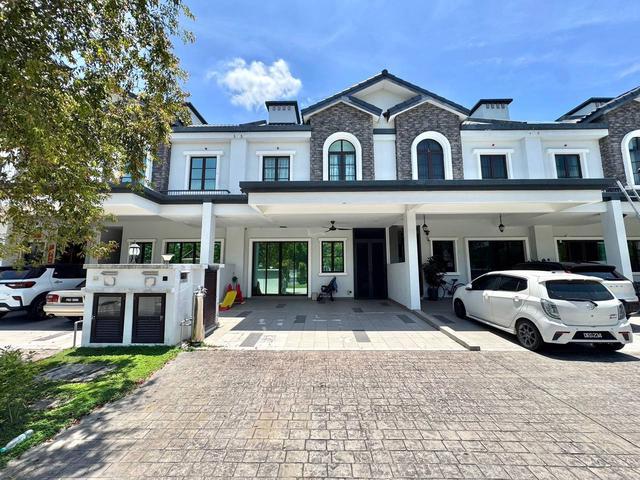 Terraced House for sale in Tanjong Sepat, Selangor